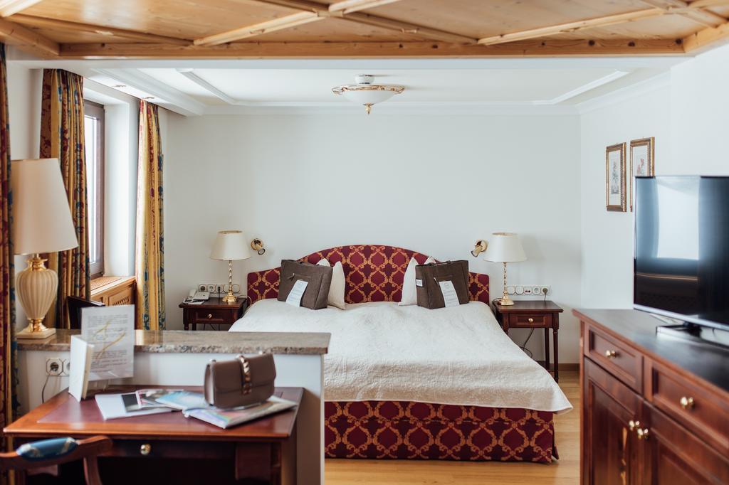 Hotel Zuerserhof Esterno foto